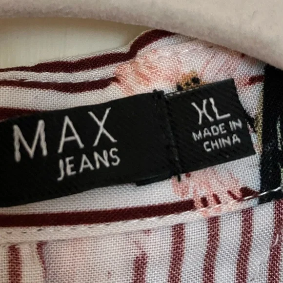 Print Blouse - Picture 3 of 7